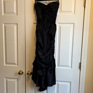 Vintage retro size 5 Contempo, casual black strapless, long dress with ruffles